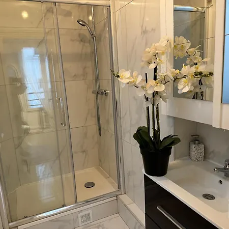 Invalides By Edelsam Lejlighed