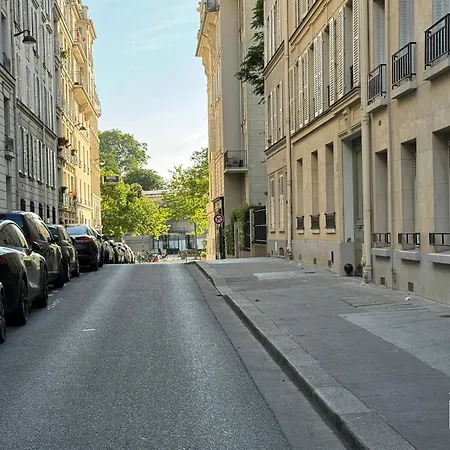 Invalides By Edelsam *