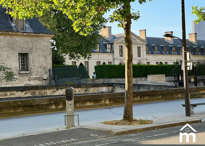 Invalides By Edelsam *